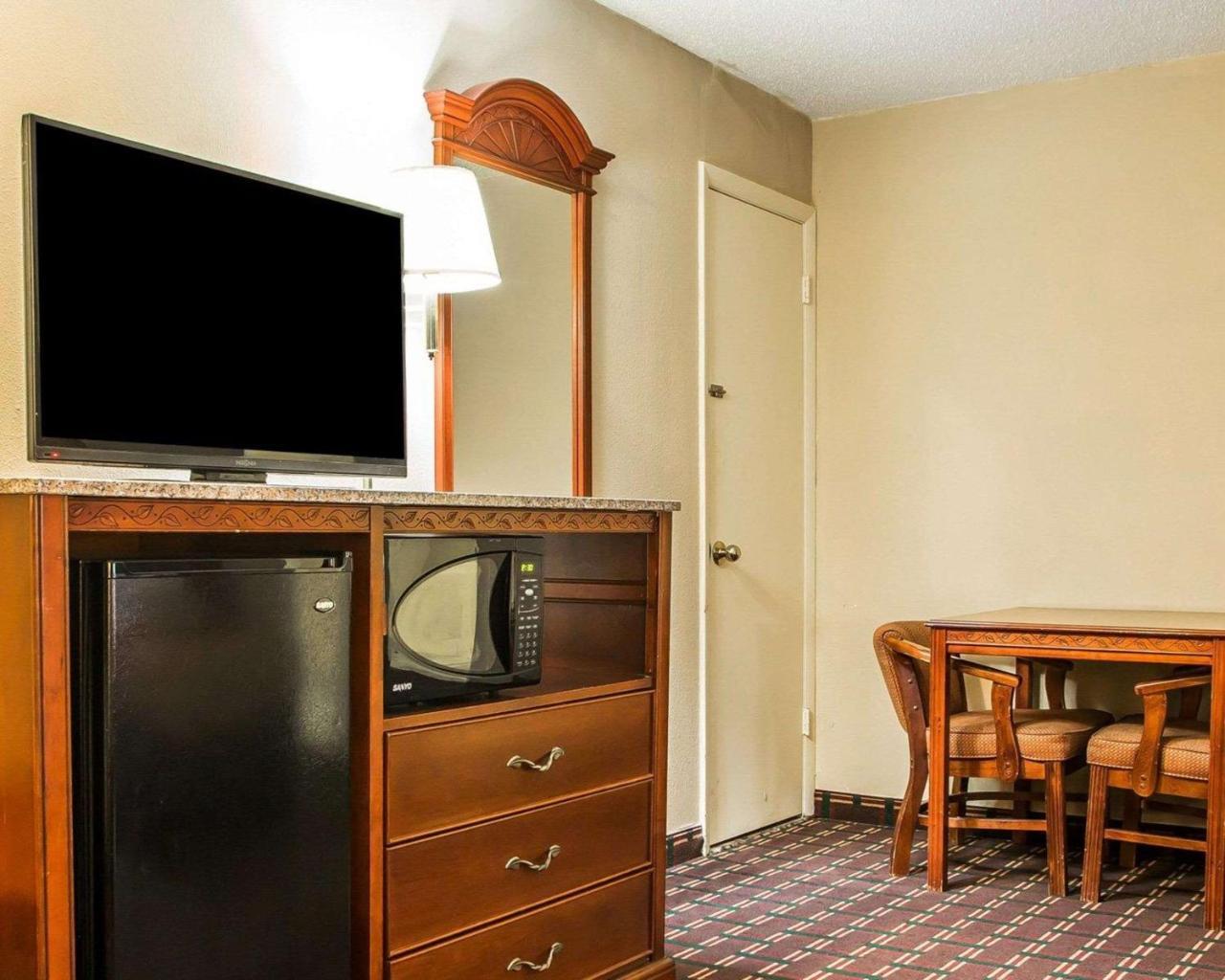 Rodeway Inn Montpelier Εξωτερικό φωτογραφία